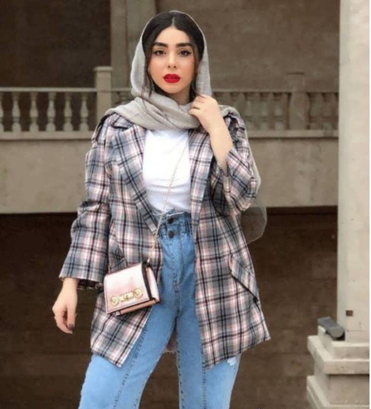 تیپ پاییزی دخترانه ۱۴۰۲ در استایلهای زیبا و جذاب تیپ پاییزی دخترانه ۱۴۰۲ در استایلهای زیبا و جذاب
