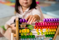 راهکارهای عملی برای افزایش آی کیو (IQ): نظرات دانشمندان و ۱۲ روش موثر