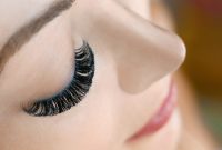 آیا اکستنشن مژه ضرر دارد؟