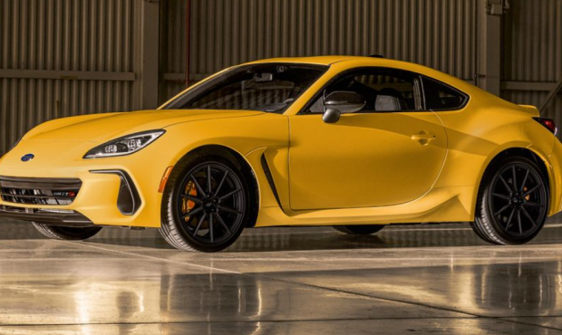 سوبارو BRZ و WRX مدل ۲۰۲۶ با رنگ زرد خیرهکننده معرفی شدند سوبارو BRZ و WRX مدل ۲۰۲۶ با رنگ زرد خیرهکننده معرفی شدند