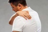 درمان افتادگی شانه بدون نیاز به مطب؛ راهکارهای خانگی موثر