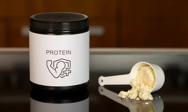 آیا ترند پروتئین‌مکسینگ (Proteinmaxxing) برای همه مناسب است؟ توضیح متخصص قلب درباره میزان بهینه مصرف پروتئین